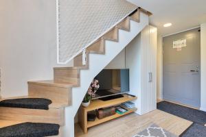 Historic Studio by Old Town - 24h Reception & Loft