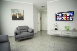 2BR Beachfront Batumi APT Luxury & Sea Views