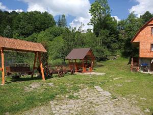 Верховинський котедж