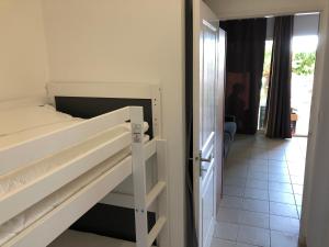 Appartements Porticcio centre plage a pieds, studio-cabine 4 Pers max, promo 7 nuits : photos des chambres