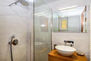 Apartment A80