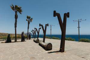 El Mirador: sea views from the shore