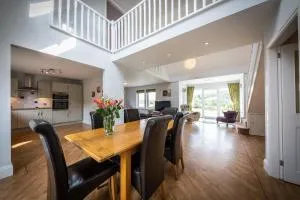 Karinya - Port na Long