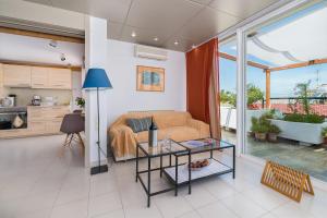 Panoramic view roof garden apartment