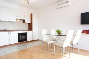 Adria Punat Apartments