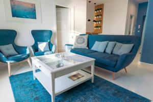 Aquamarine Sea View Apartment