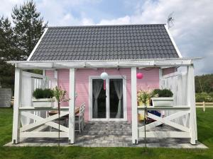 Bajkowy domek Villa Rosa na Kaszubach