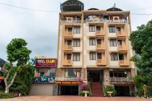 KHÁCH SẠN SEN VÀNG - Làng Song Ca