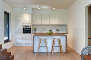 Premium Year-Round Poolside Villas