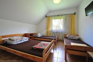 Quadruple Room with Private Bathroom room in Jasionka 2