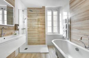 Hotels Hotel de France : photos des chambres