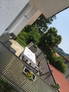 Monteurwohnung mit 3 Schlafzimmern, 5 Einzelbetten, 80qm, EG, zentral Freyung
