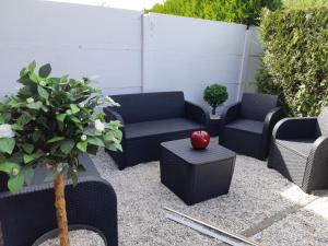 Cosy maison 3 chambres Honfleur jardin, parking privé et jacuzzi