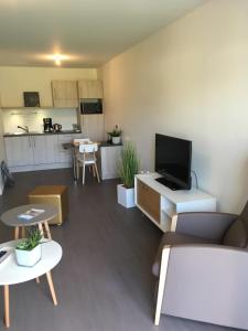 Domitys - Les Robes dAirain