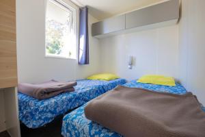 Campings Camping Taxo Les Pins : photos des chambres