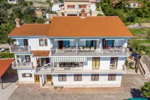 Studio Apartment with Sea View room in Apartments Davor