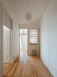 Rua Tenente Campos Rego, Ground Floor - Rocha Nova