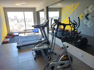 Independencia 1302 9C by HB