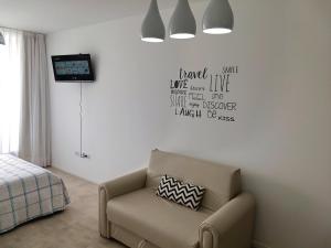 Independencia 1302 9C by HB