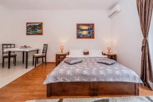 Maria Guest House