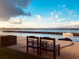 Flat Romântico à Beira Lago M 401