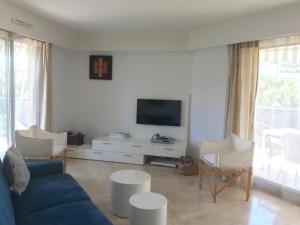 Appartements Front beach Luxury near Nice airport : photos des chambres