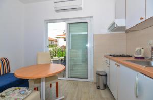 Apartmani Dina
