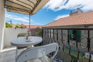 Two-Bedroom Apartment Standard room in Apartments Miroslava