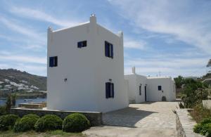 Ornos Seaside Blue Villas Myconos Greece