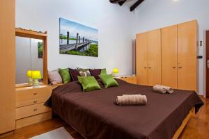 Rovigno Bella sea view Apartment by Irundo