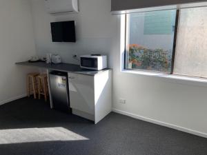 Huskisson Beach Escape