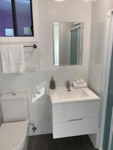 Huskisson Beach Escape