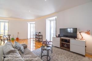 Two-Bedroom Apartment room in Akicity Lisboa Pearl