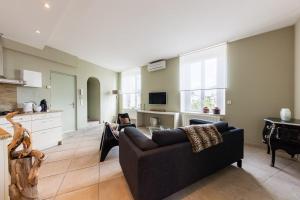 Two-Bedroom Apartment room in Le Protis
