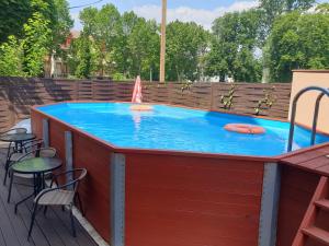 New Beachapartman - Pensionen, Siófok