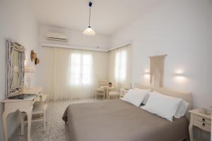 Hotel Charissi Myconos Greece