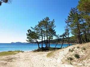 Apartment in Cangas near Playa de Barra