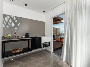 Lymberia Hotel
