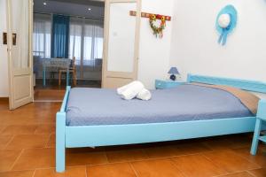 Tony's Rooms Leros Greece