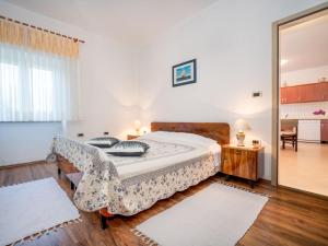 Apartment Adriana by Interhome