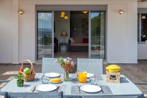 Villa Meliti (2-Bedrooms) Private Pool, Sea View