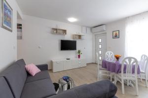 Fully renovated Apartment Grgo