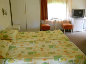 Double or Twin Room with Balcony room in Vila Anna