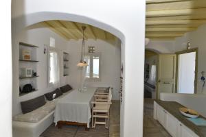 Arados Houses-Breathtaking Agean Sea view Tinos Greece