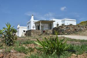 Arados Houses-Breathtaking Agean Sea view Tinos Greece