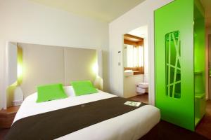 Hotels Campanile Carcassonne Est - La Cite : photos des chambres