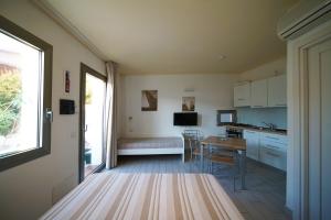 Holiday home Isola Rossa img23