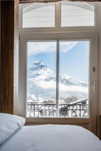 GRAND your home with common kitchens with self check-in