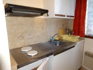 Appartements Studio n°3, agreable et bien situe : photos des chambres