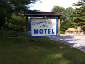 Blueberry Hill Motel - Old Forge